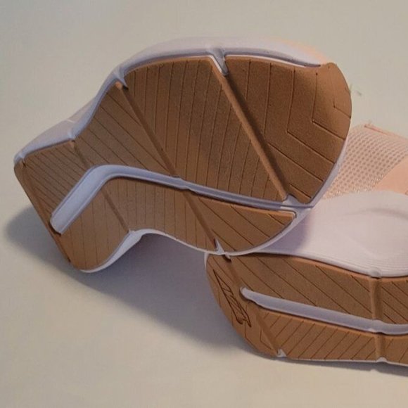 AVIA WOMEN'S SIZE 9 SHOES PINK or PEACH & WHITE MESH SNEAKERS LACE UP NWT - Picture 13 of 16